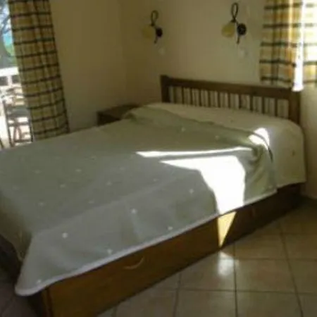 Hotel Elena Nikiti (Sithonia)